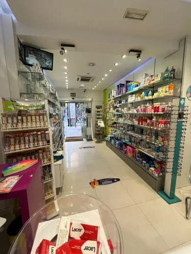 entrada farmacia pez